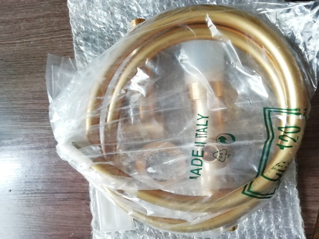 Продам гигиенический душ.