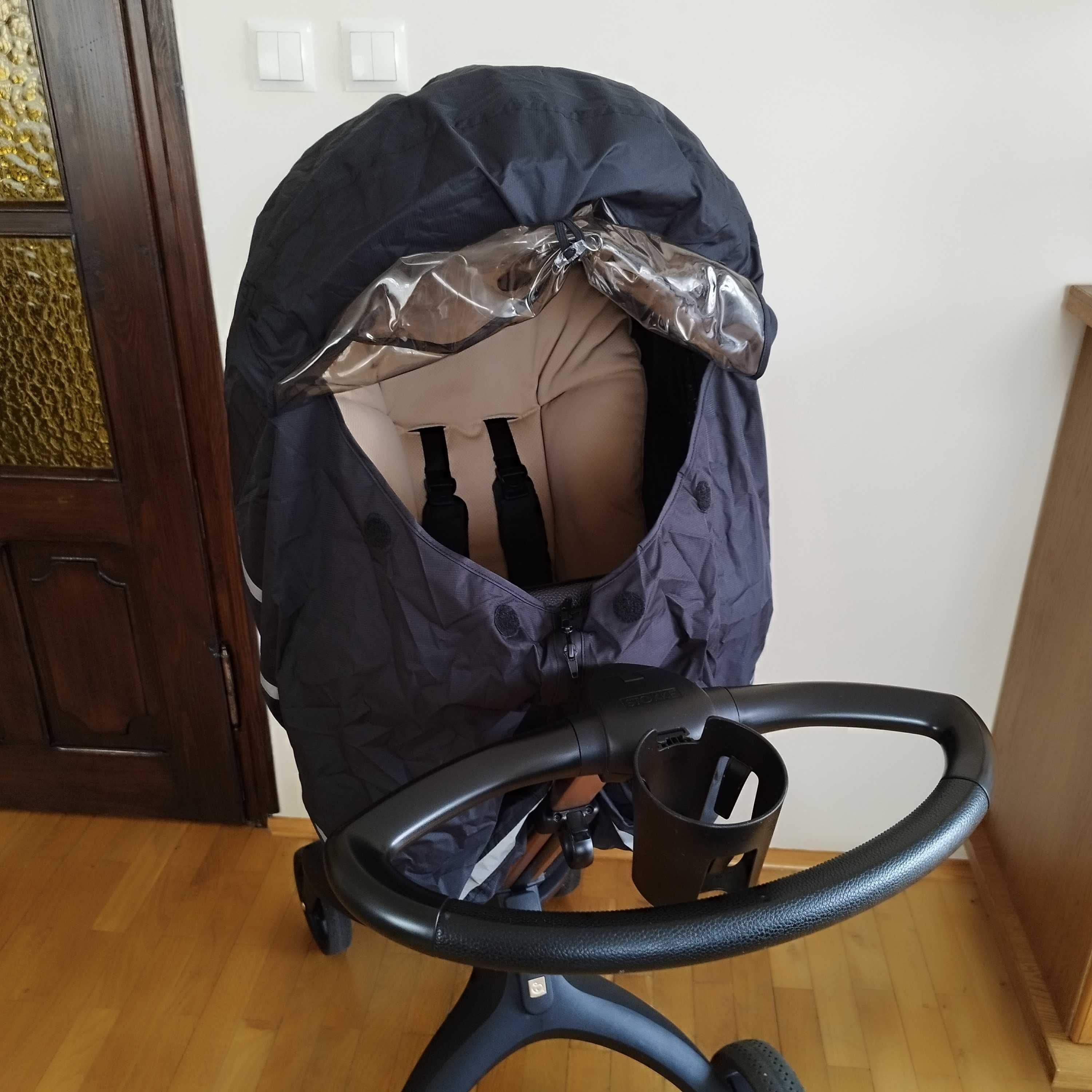 Stokke® Xplory® X wózek dziecięcy Signature Black