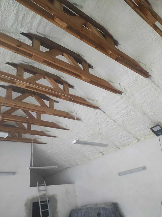 Ocieplanie pianką pur poddasza ocieplenia pianą izolacja darmowa wycen