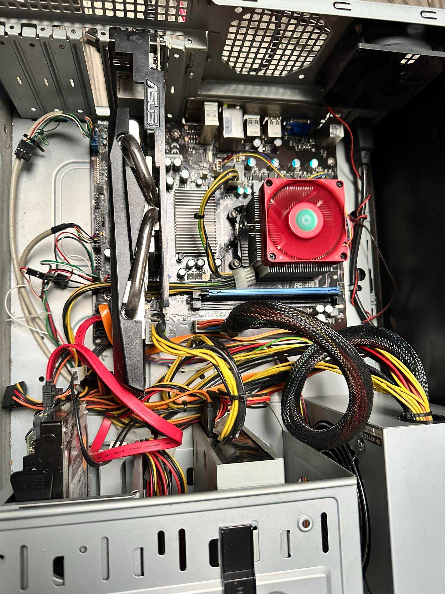 Komputer stacjonarny FX6100 GTX650 HDD500GB