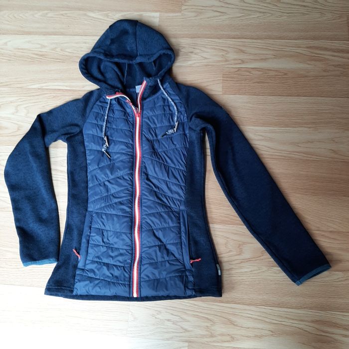 Bluza damska rozm. S 
Długość 67 cm, 
szerokość