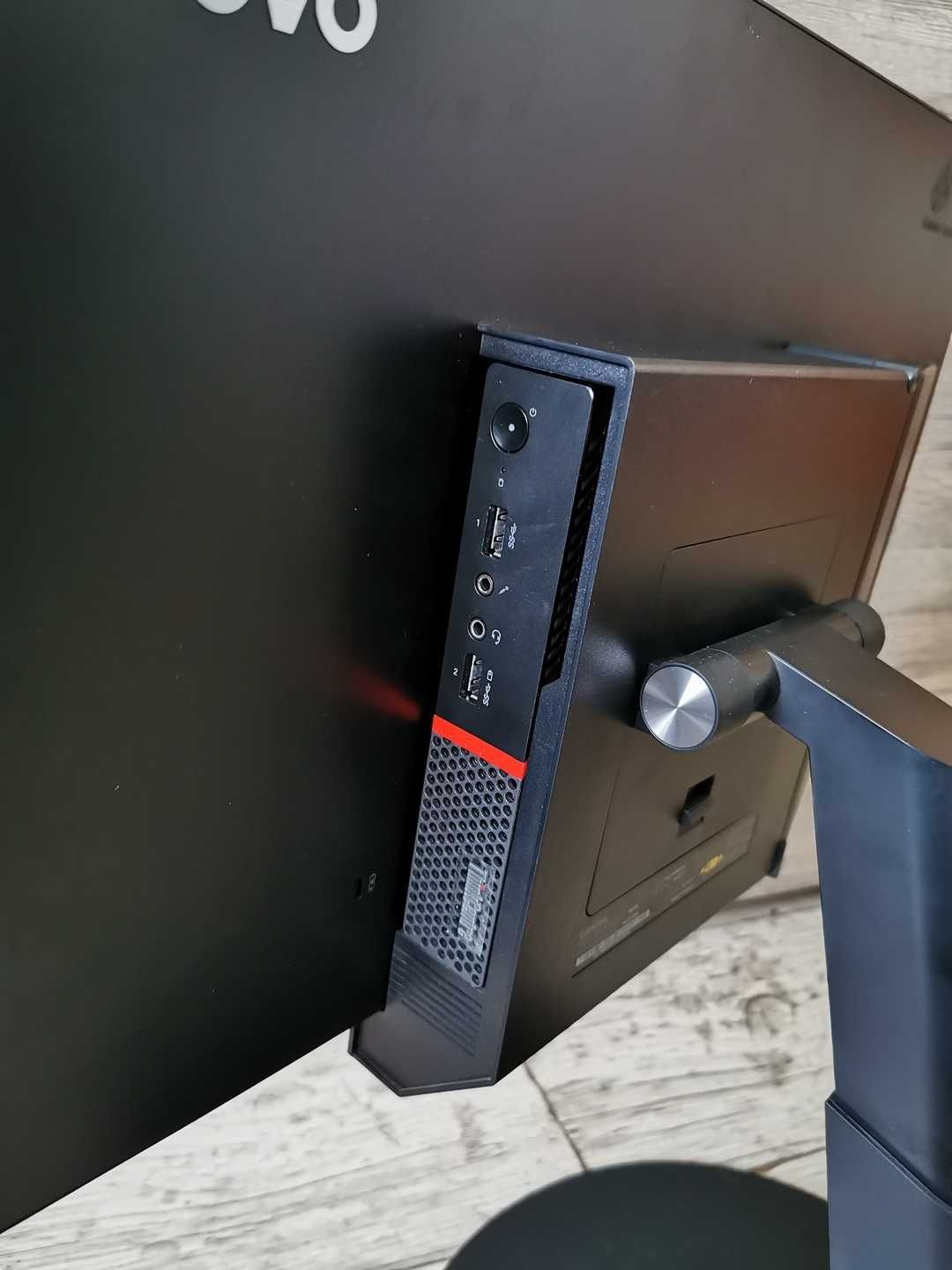 Komputer z monitorem 24" IPS AIO Lenovo I5 8/256GB SSD wifi