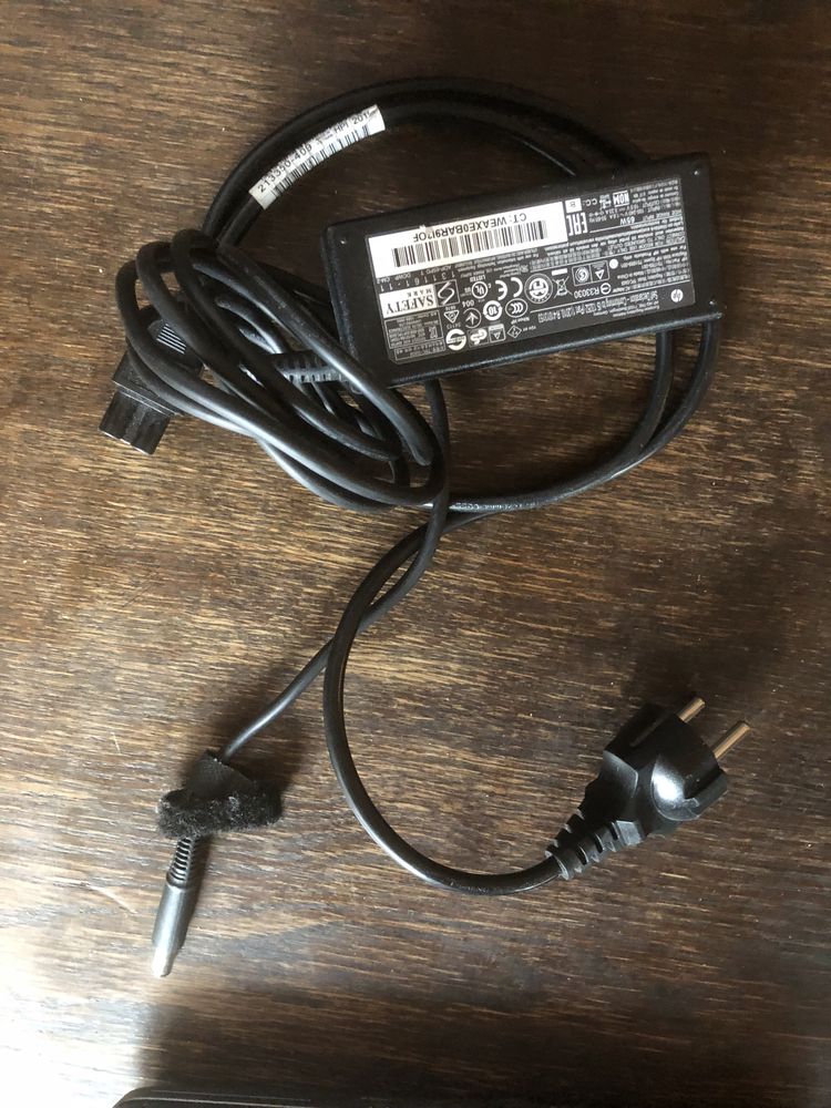 HP elitebook 850 Windows 10 SSD 128GB Sprawny
