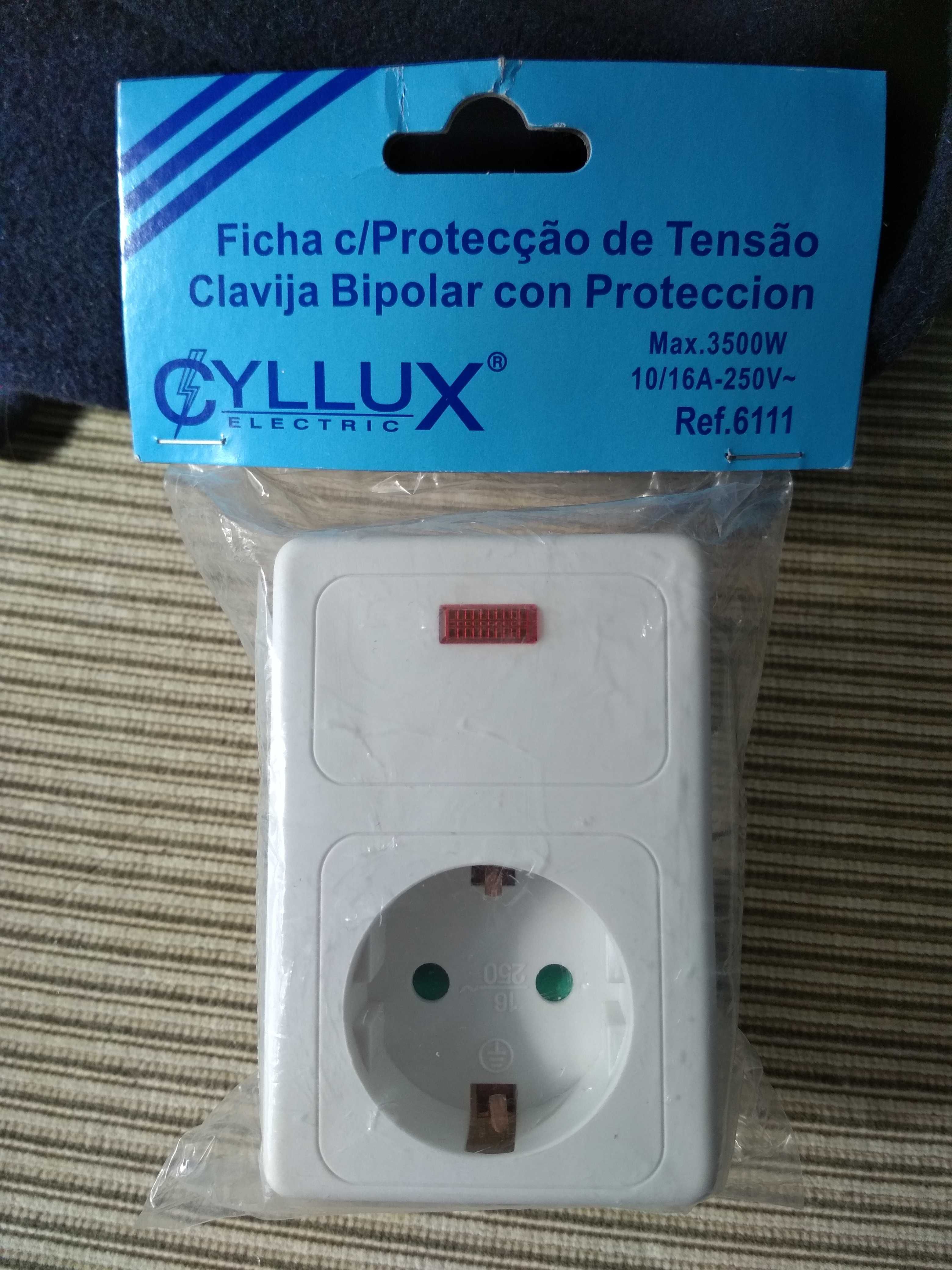 Tomada protectora contra sobrecargas - NOVA