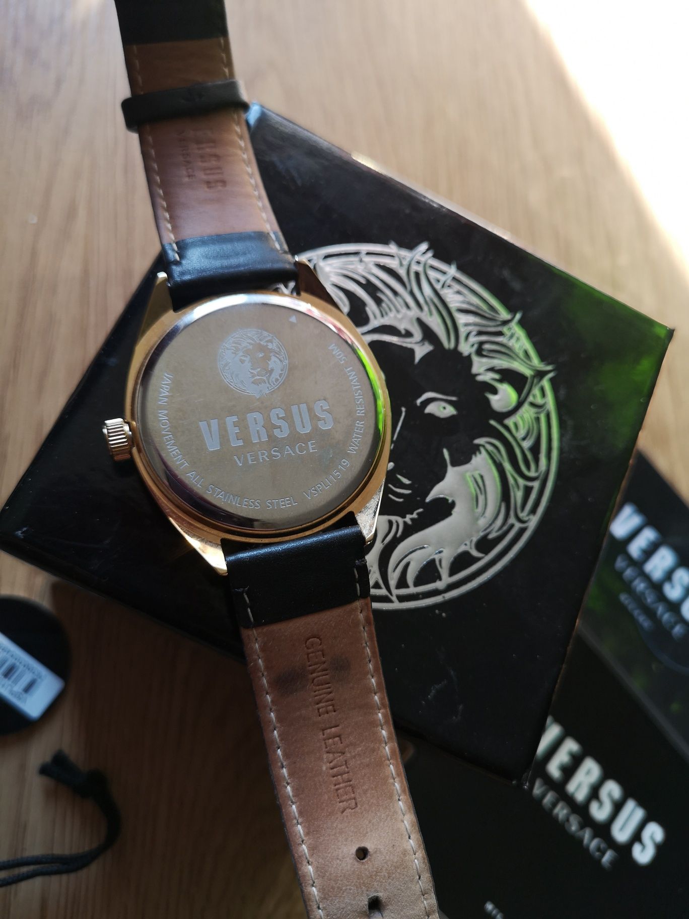 Zegarek Versace unisex, naturalna skóra, wodoszczelny