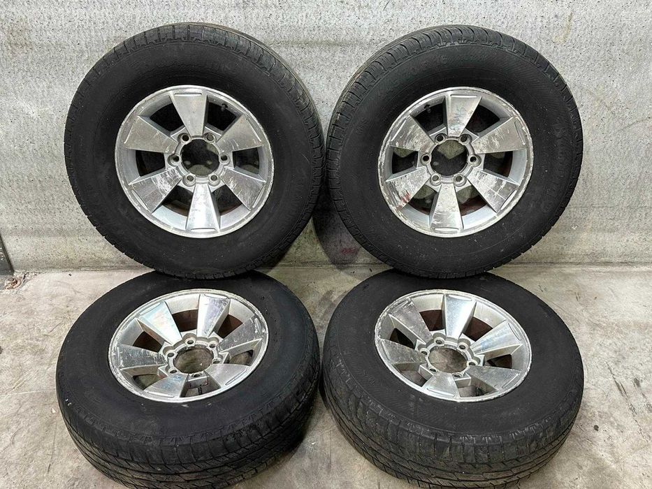 Jantes com pneus Mitsubishi Pajero Sport Wagon (2006)