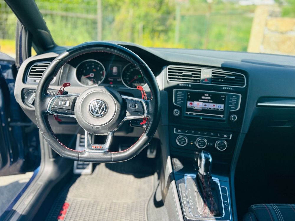 VW Golf GTI 320cvs