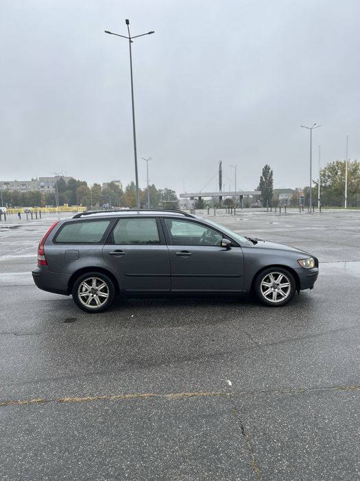 Volvo v50 2.0 дизель