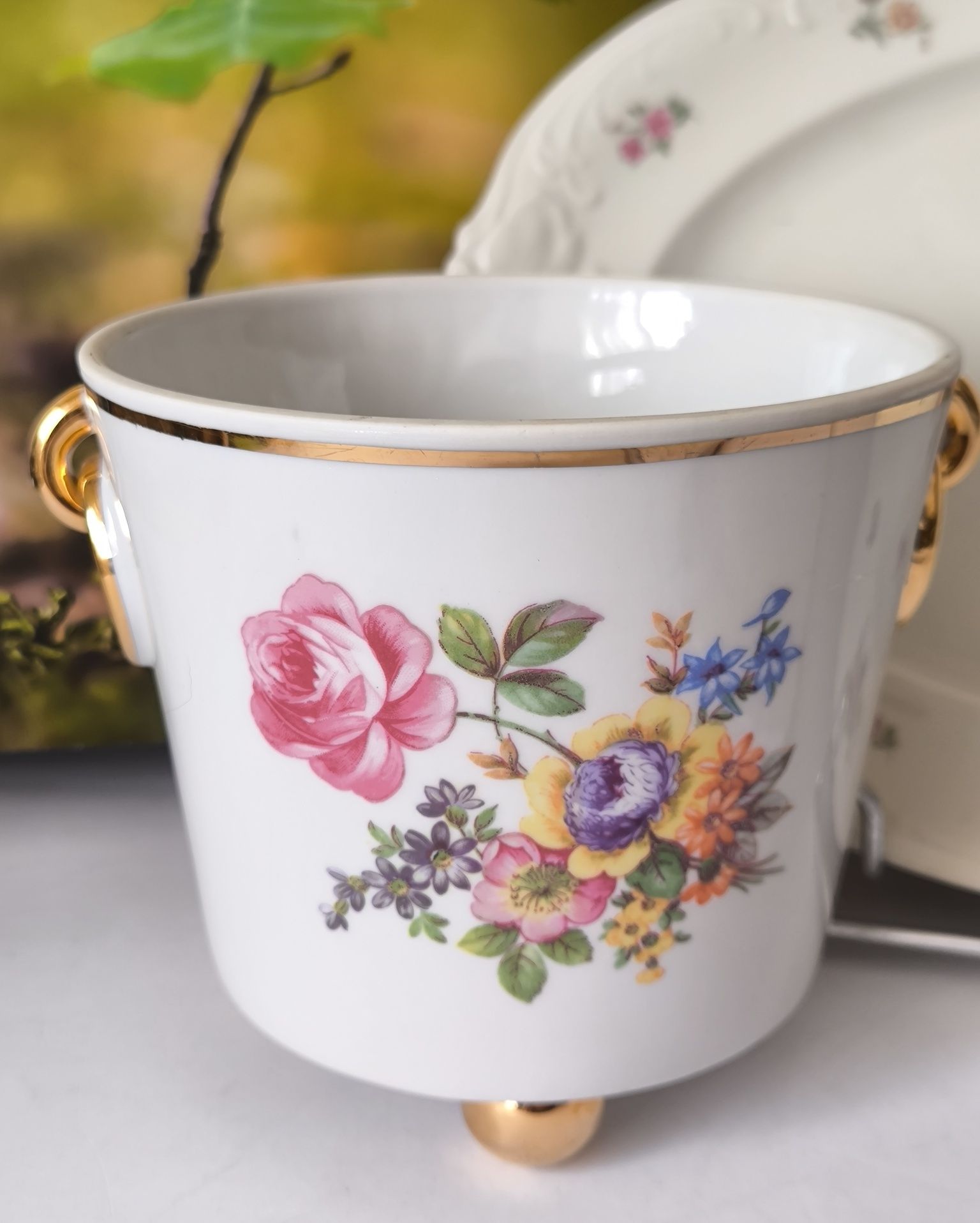 Osłonka na kwiaty róże piękna stara porcelana