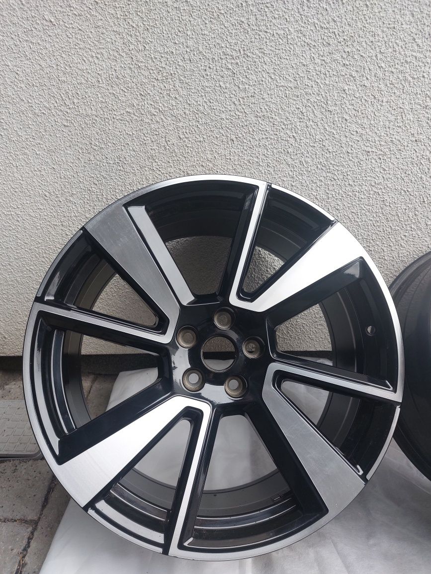 Koła Felgi Polestar 2 Volvo OE 8.0" x 20" 5x108 ET 50