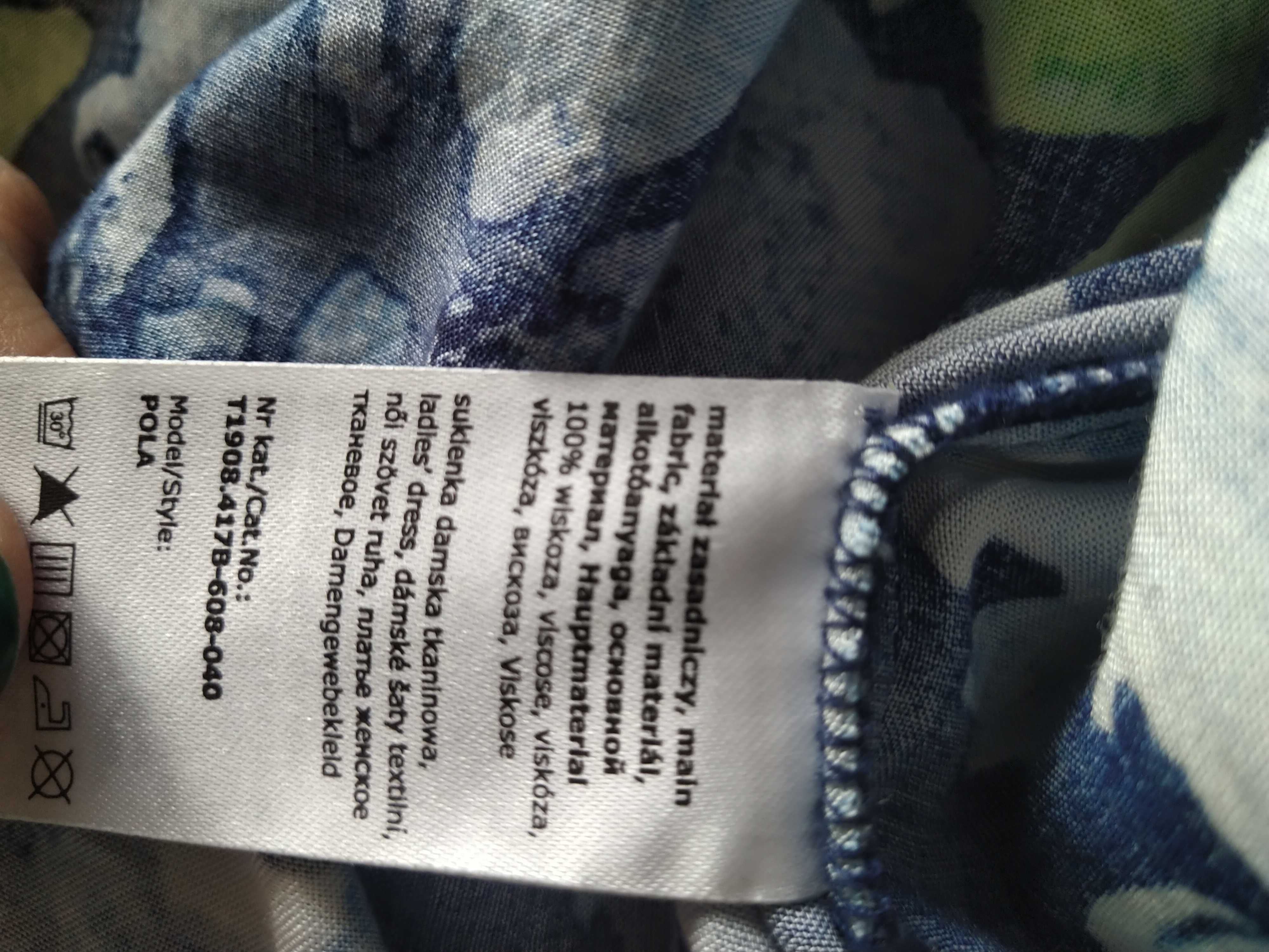 Sukienka w kwiaty 100% wiskozy
