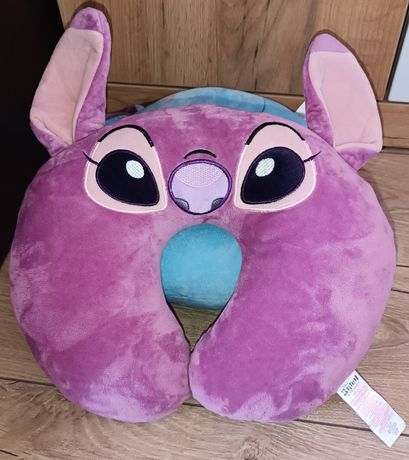 Подушка для подорожей чи відпочинку primark stitch
Подушка для подорож