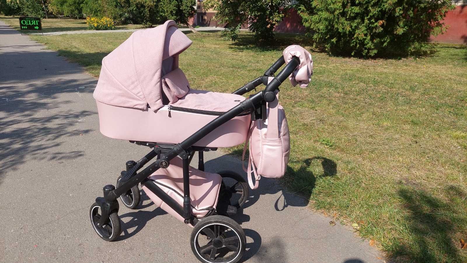 Дитяча коляска 2 в 1 Baby Pram

Модна, зручна і функціональна – нова м