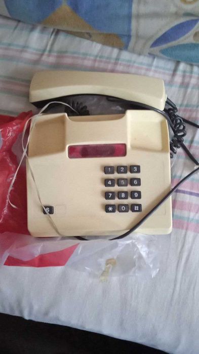 Телефон з визначником номеру Русь-19