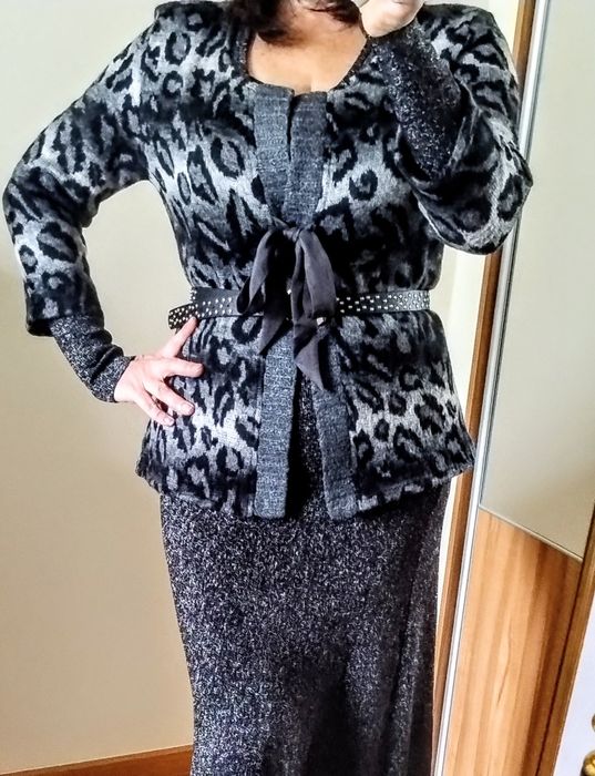 Piękny,elegancki sweter,kardigan z kokardą