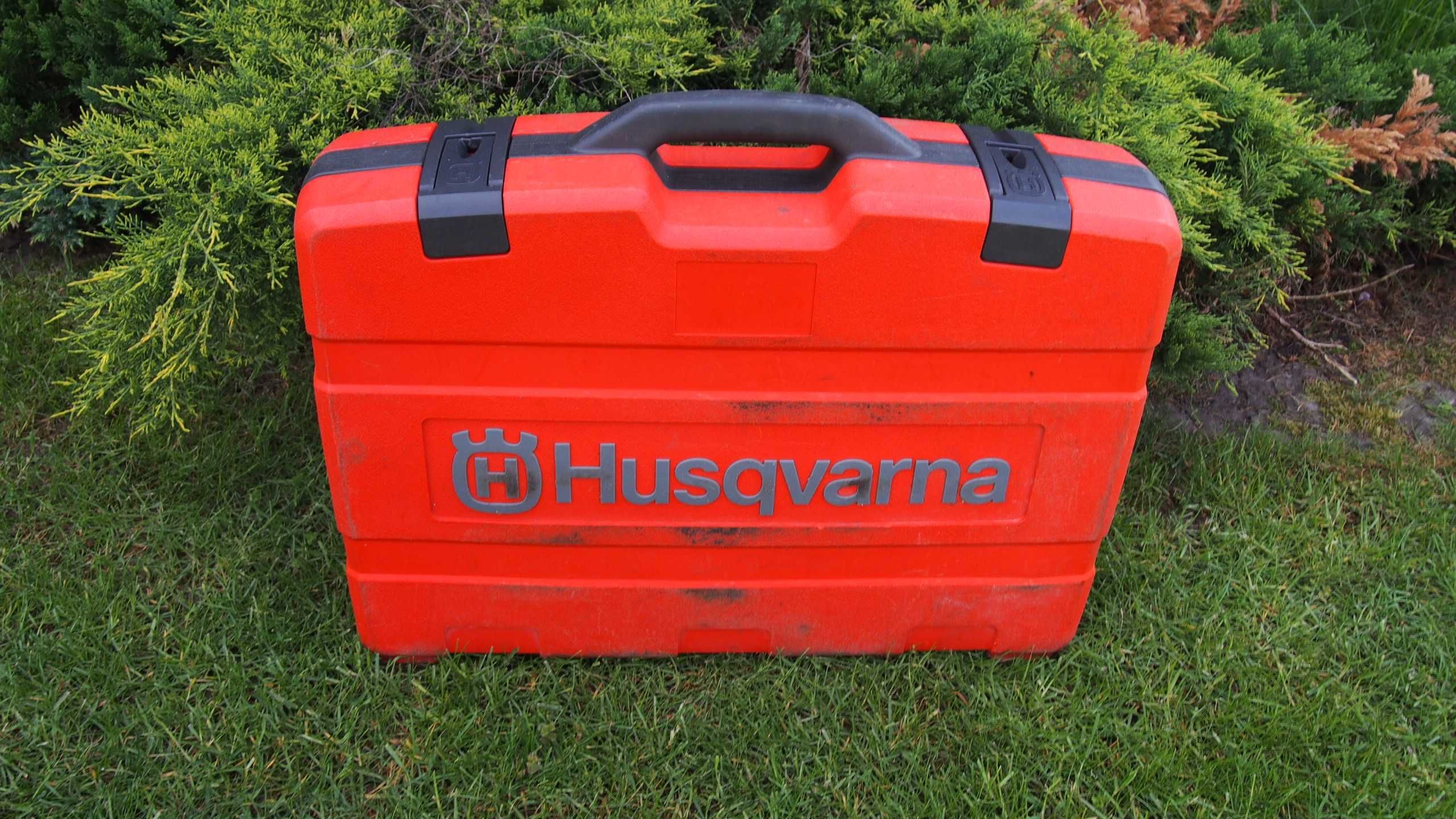 HUSQVARNA DM 220 DM220 Wiertnica elektryczna Walizka