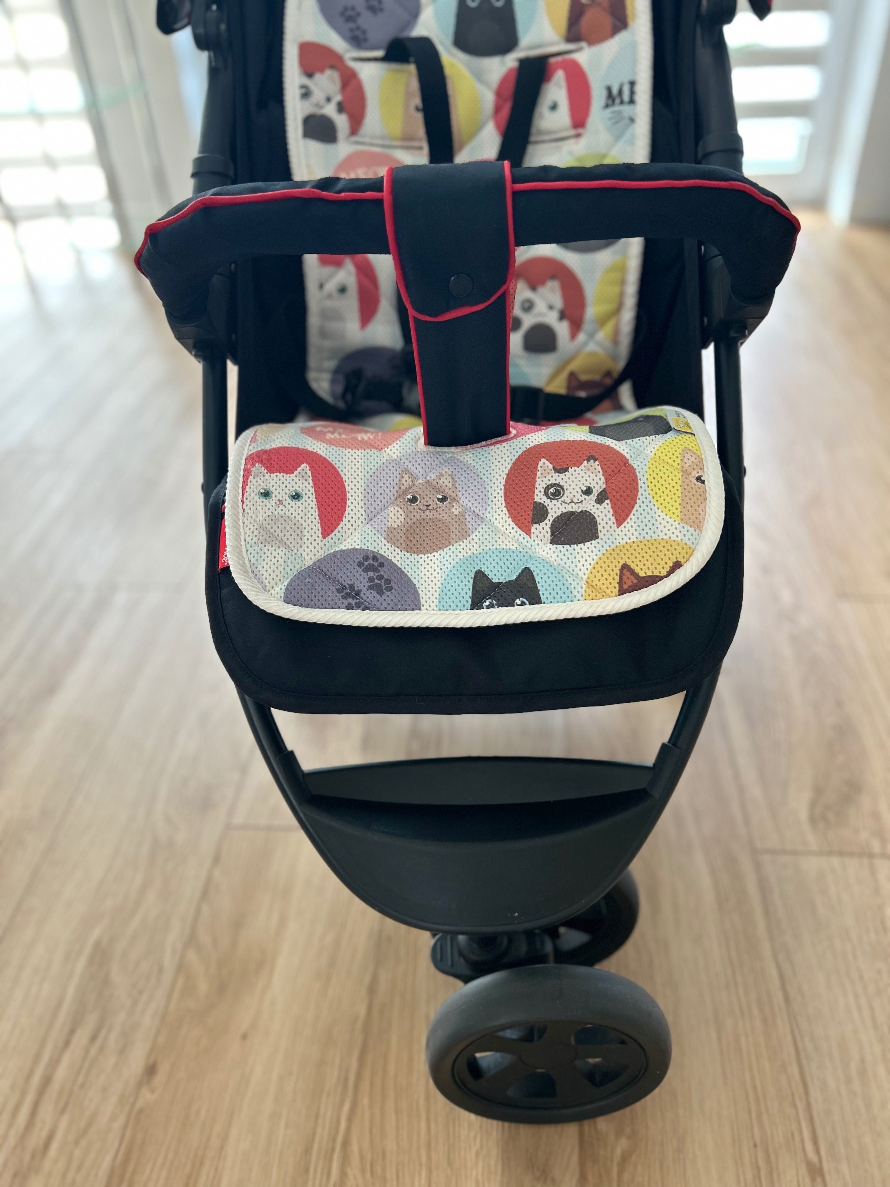 Wózek spacerowy Hauck Fisher Price pozycja leżąca na płasko