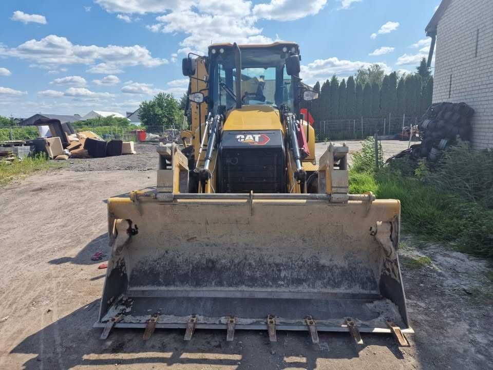 Koparko-ładowarka CAT 428 | 2021 rok | 5000 mth | bez adblue