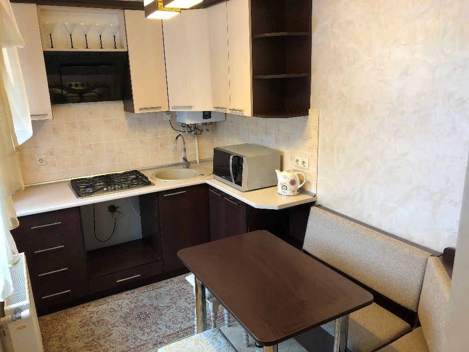 квартира подобово на Пр.Свободи Білочка Ужгород центр