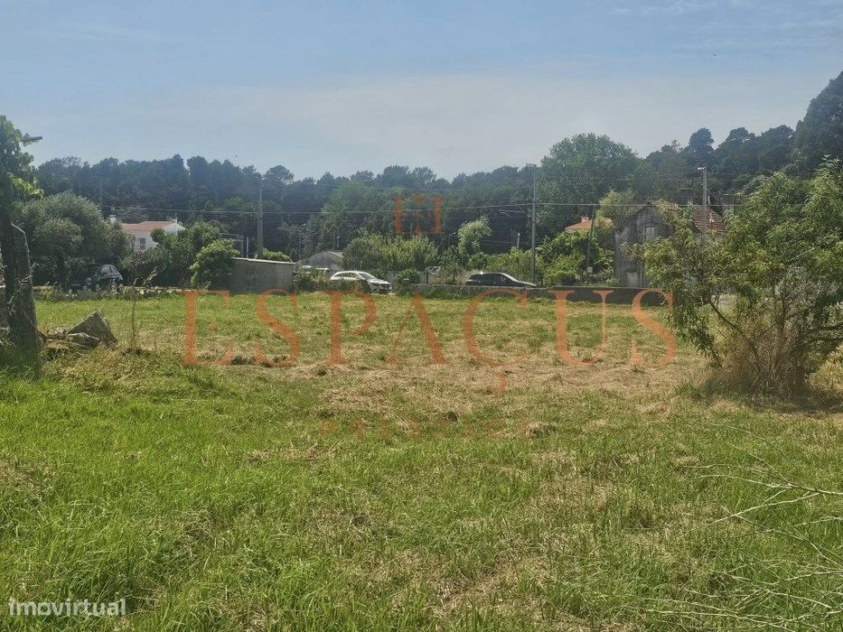 Terreno espetacular com duas Frentes em Caminha