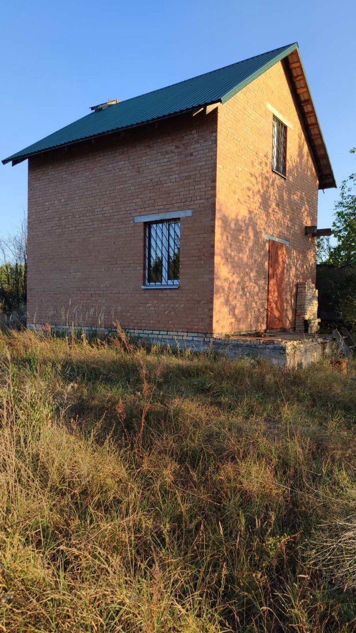 Продам будинок з ділянкою. Село Гавронщина, Київська вул.