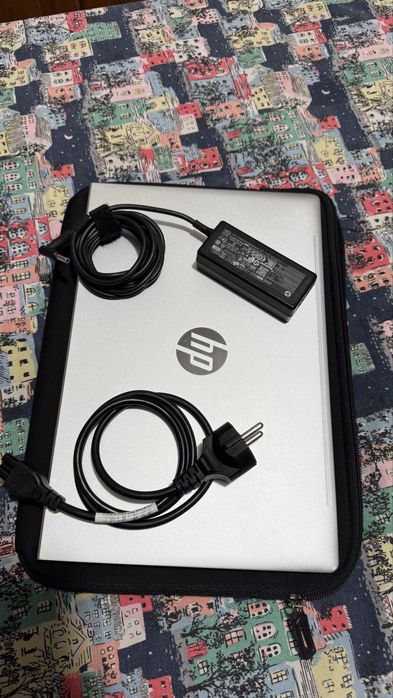 Portátil HP ProBook 440 G8 Laptop (i5-1135G7, 16GB RAM, 512GB, 14inch)