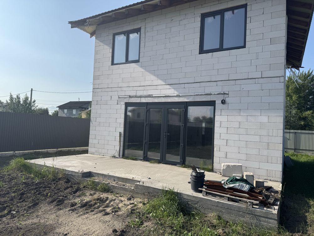 Будинок з ділянкою в Києві! 2 поверхи, 115 м², 6 соток, поряд річка