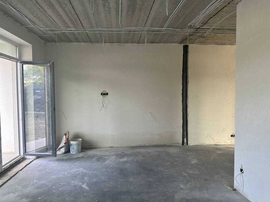 Кутовий таунхаус 82кв з вн. наповненням, теплою підлогою, є газ!