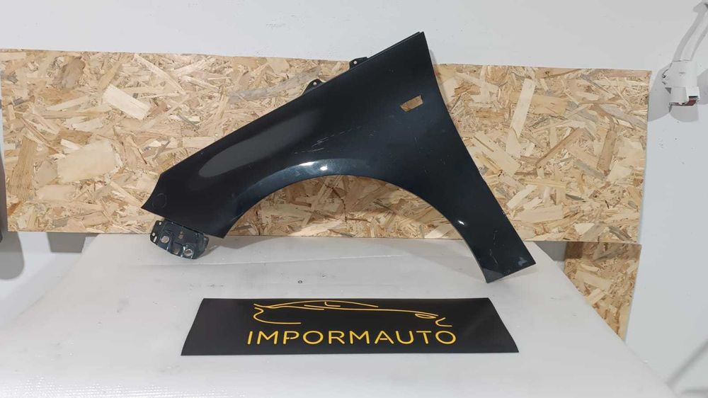 Guarda-lamas esquerdo OPEL ADAM (M13)