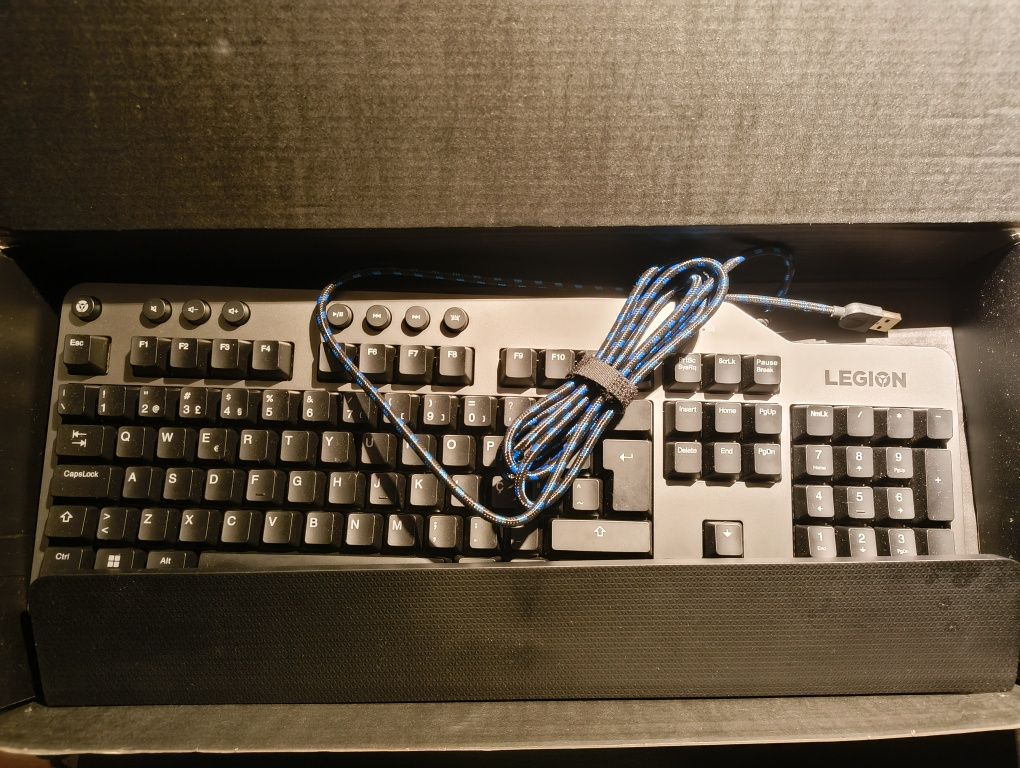 Teclado mecânico Lenovo k500 rgb