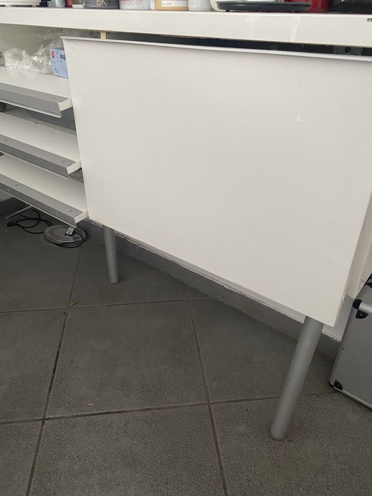 Movel apoio / bancada de trabalho