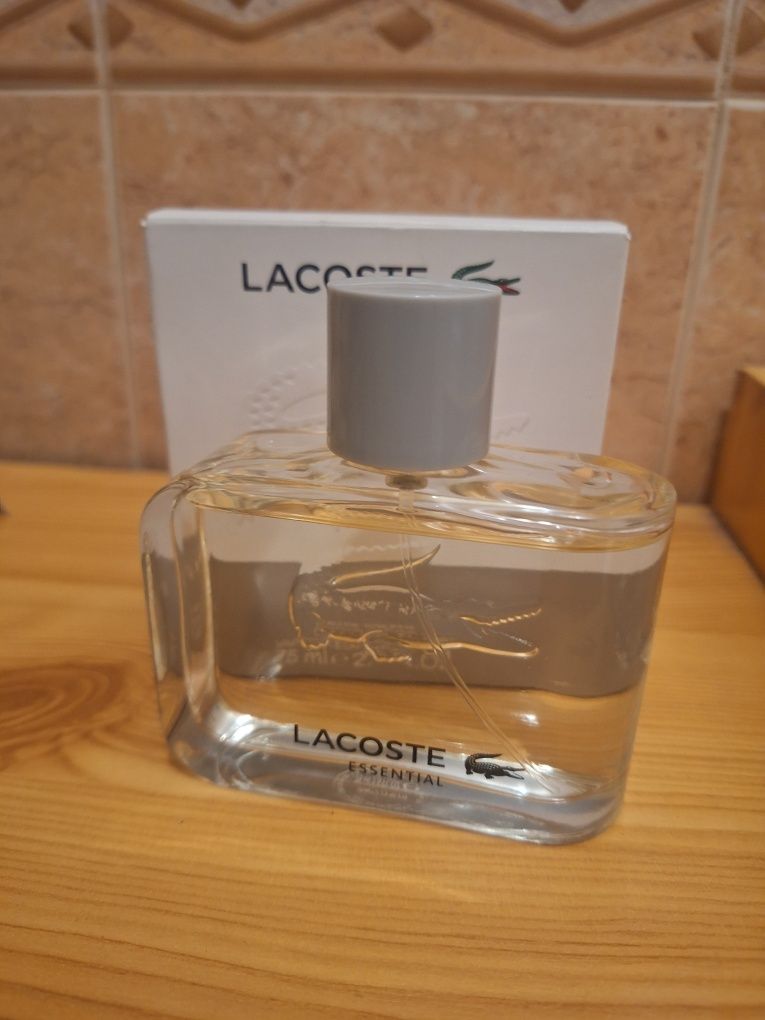 Perfume Essecial Lacoste