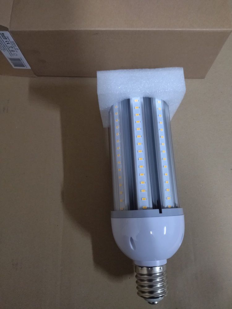 Żarówka led e40 45W