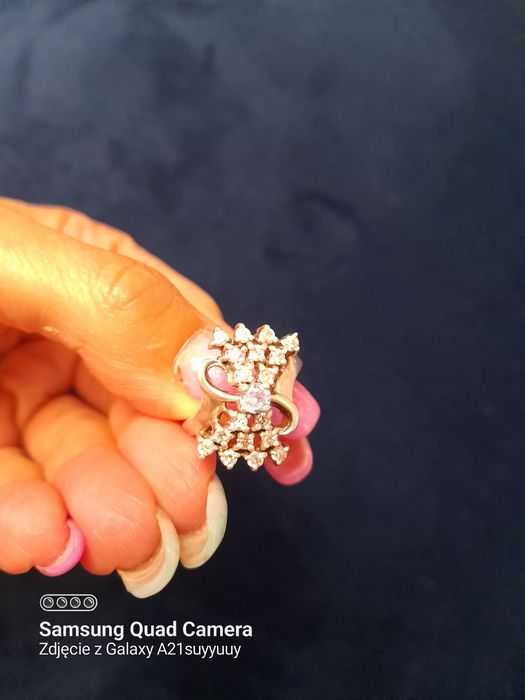 Pierścionek srebrny 925