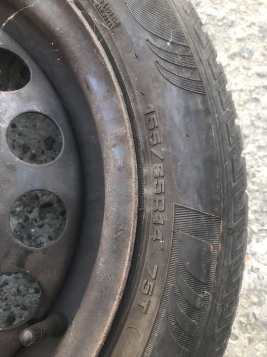 Нова зимова резина з дисками 155/65/r14