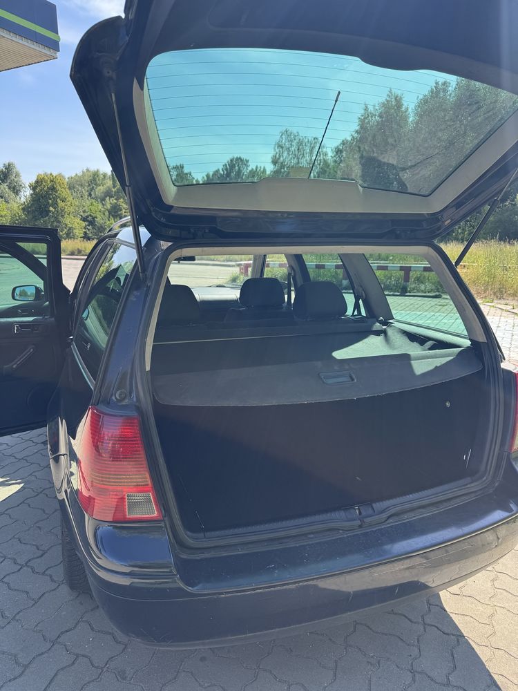 Sprzedm Golf kombi 4 1.9TDI sprawna klima