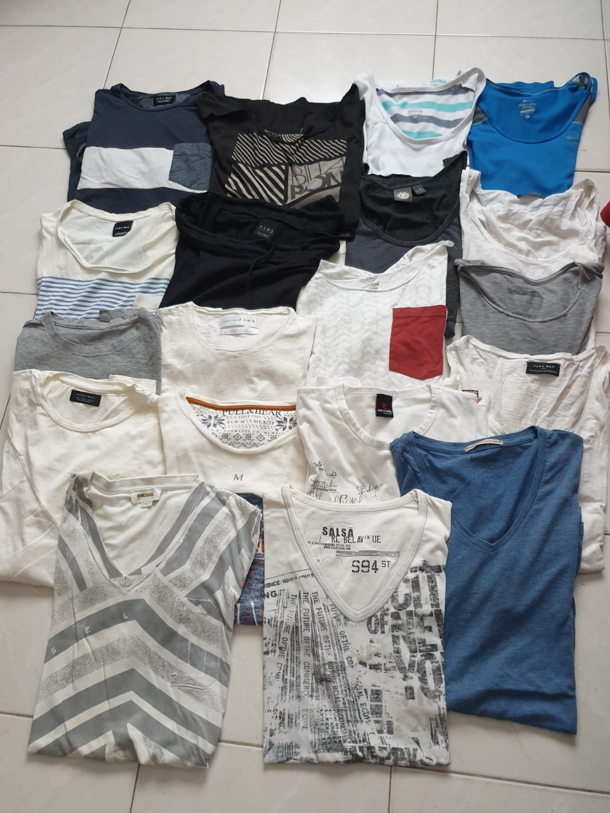 Lote t-shirts t-shirt Zara Nike Pull and bear, salsa, adidas,Billabong