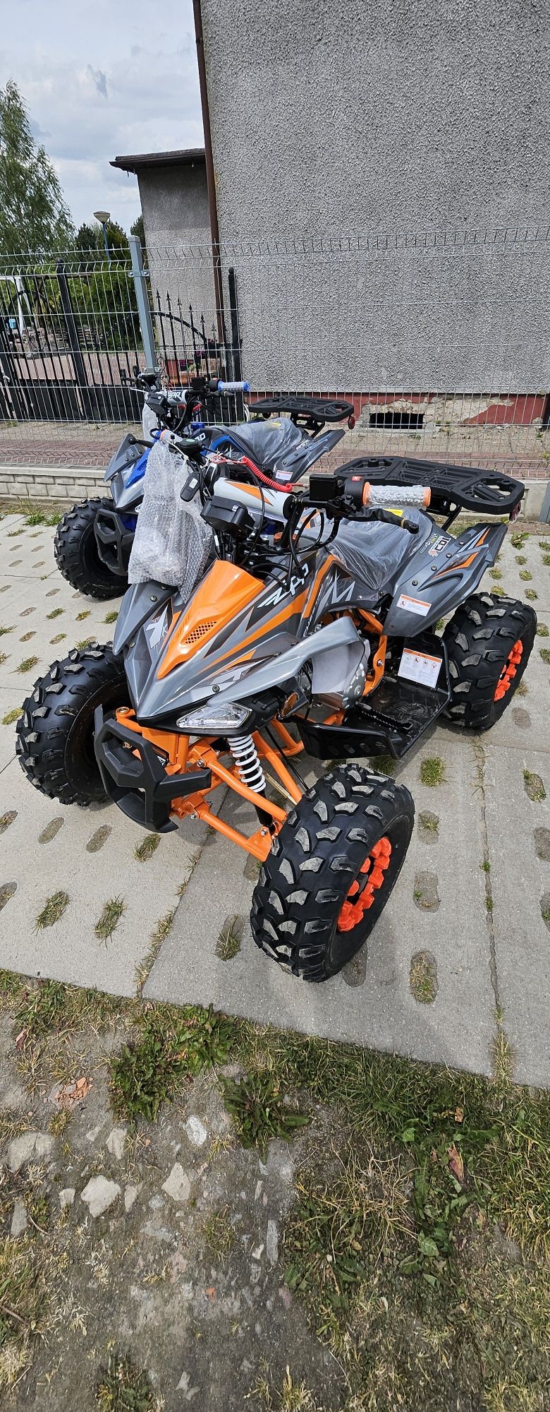 Quad ASIX 125 + bieg wsteczny Apollo Kayo