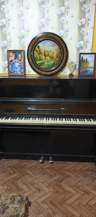 Отдам Пианино за шоколадку