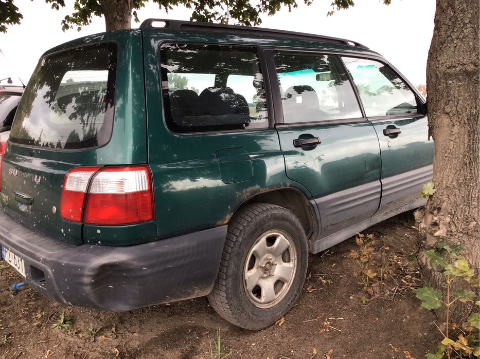 Subaru Forester 2.0i 125KM benzyna 2000r  Samochód na chodzie!