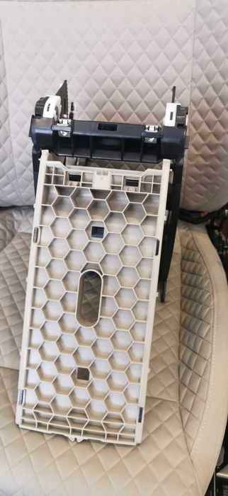 Fotele Superb III podgrzewane elektryczne przód i tył