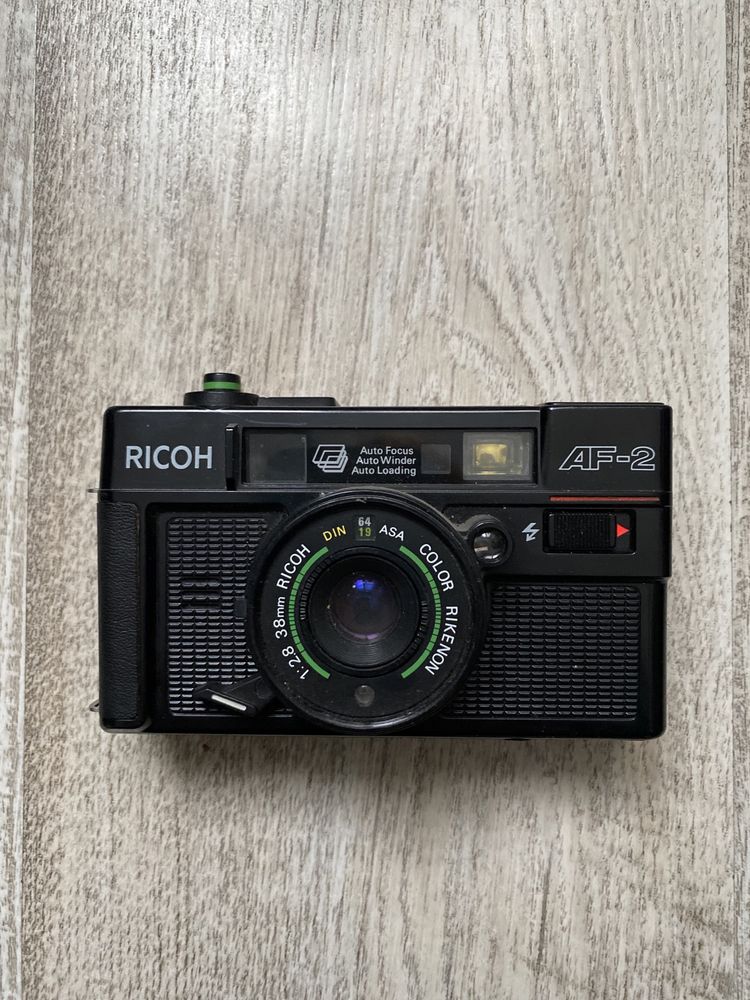 Цветная камера Ricoh AF-2 Rikenon 2.8, 38 мм, Япония