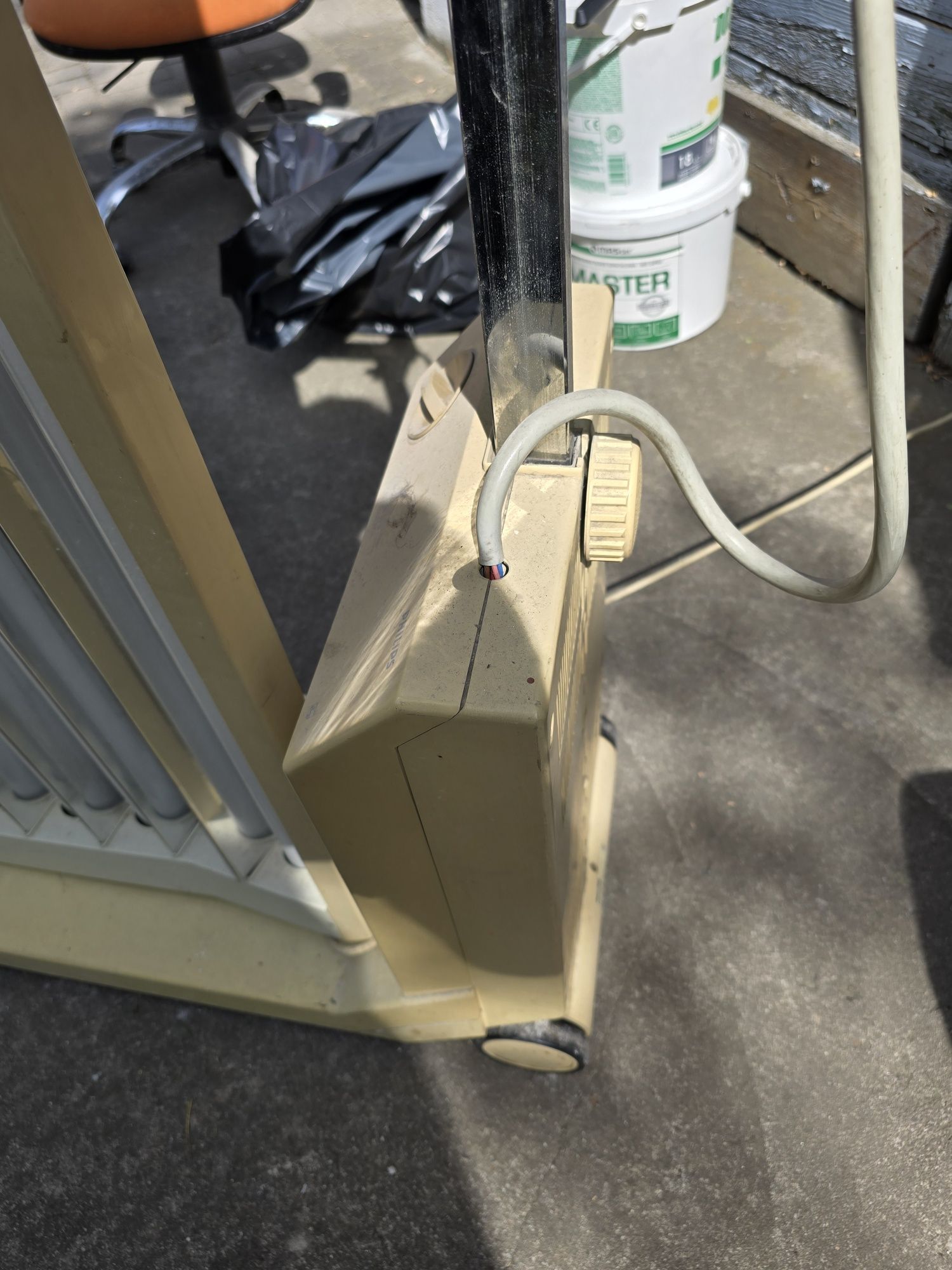 Solarium lampa PHILIPS HP 3152 
PHILIPS

Type HP 3152/B
Type HP 3152/B