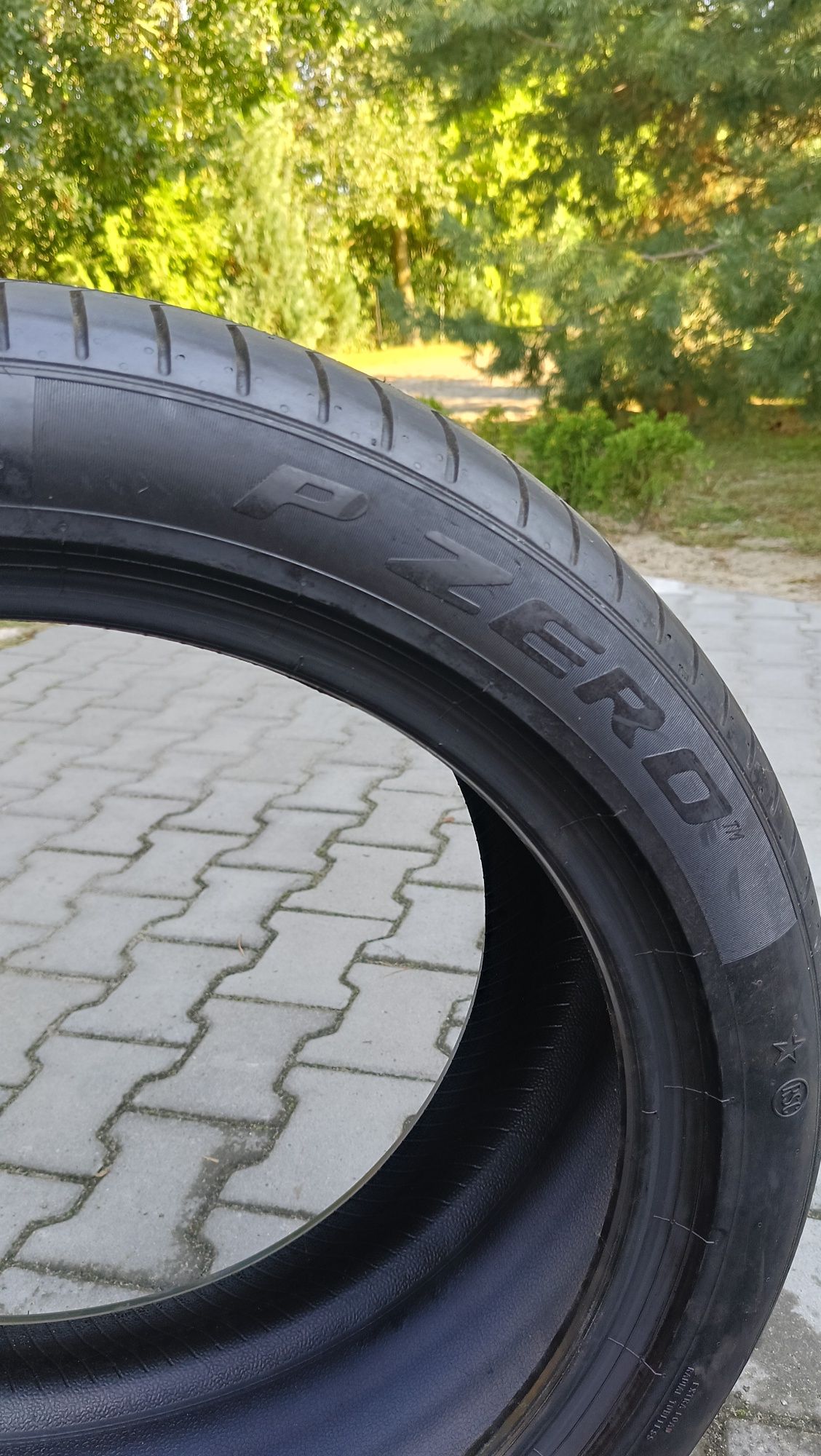 Opony letnie Pirelli 275/40 R20 wzmacniane XL Run Flat 2 szt.