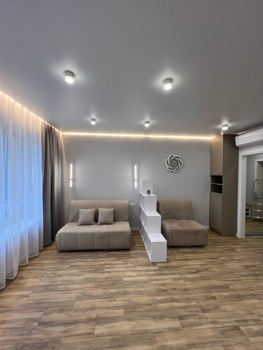 Затишна 1-кімнатна квартира в сучасному комплексі