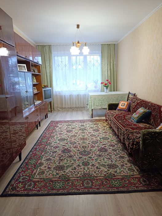 Трикімнатна квартира в районі Епіцентра