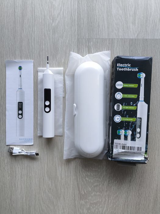 Szczoteczka do zębów elektryczna na USB-C