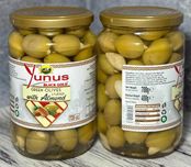Оливки з мигдалем Yunus 
Вага 700/400 грам