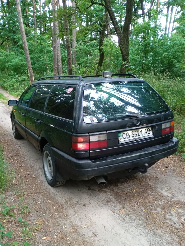 VOLKSWAGEN PASSAT. Бензин. Універсал.В Робочому Стані.Звоніть.Торг.
