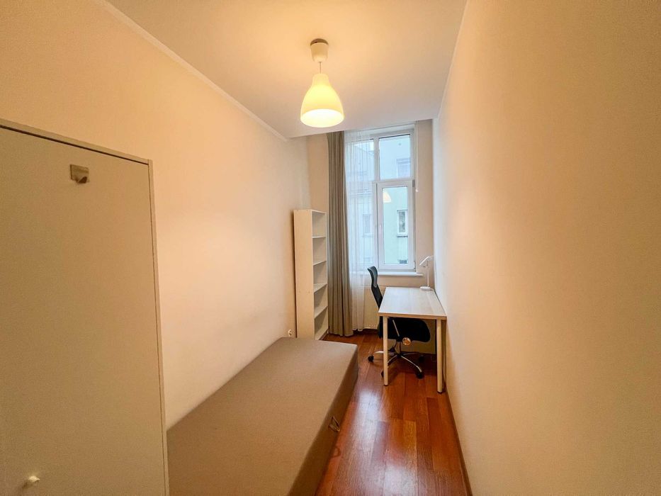 Poznań / Jeżyce - pokój jednoosobowy w mieszkaniu - ul. Żurawia 4